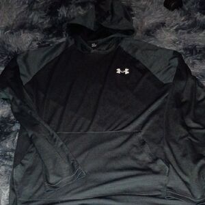 Under Armour Thin Dark Gray Hoodie